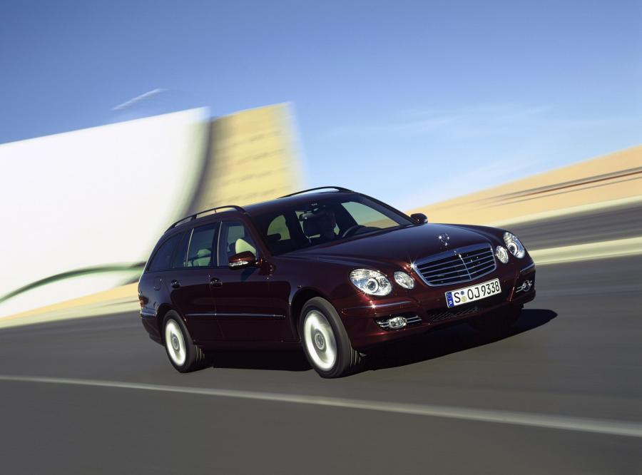  Mercedes-Benz E-Class Estate 2007 года  (фото 31 из 43)